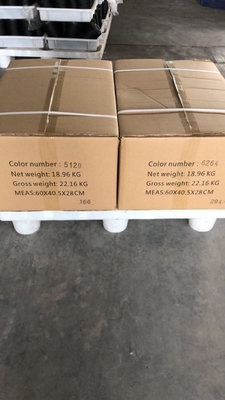 Prodotto in fabbrica 100% poliestere filo da cucire multi colori 40/2 3000 Yards/Cone