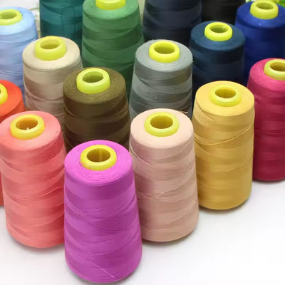 40/2 Filato di cucitura in poliestere ricamato 100% filati di cucitura