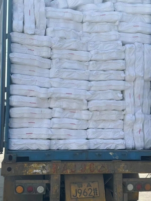 Filati di maglia di poliestere senza nodi 30 / 1 Contare 100% poliestere vergine